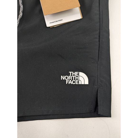 The North Face Girls Black Class V Shorts - Size XS - NWT - Picture 2 of 6